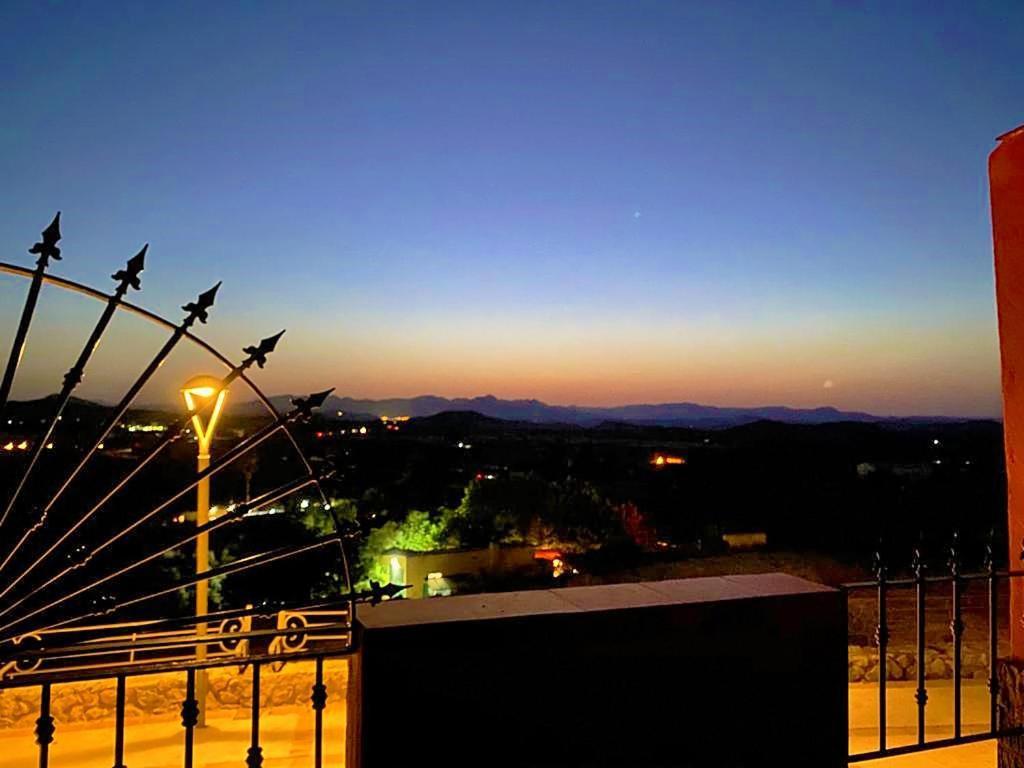 Vivienda De Estilo Rustico Con Piscina La Grana Holiday home *